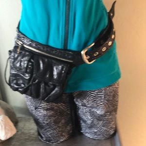 JUNIOR DRAKE FANNY PACK